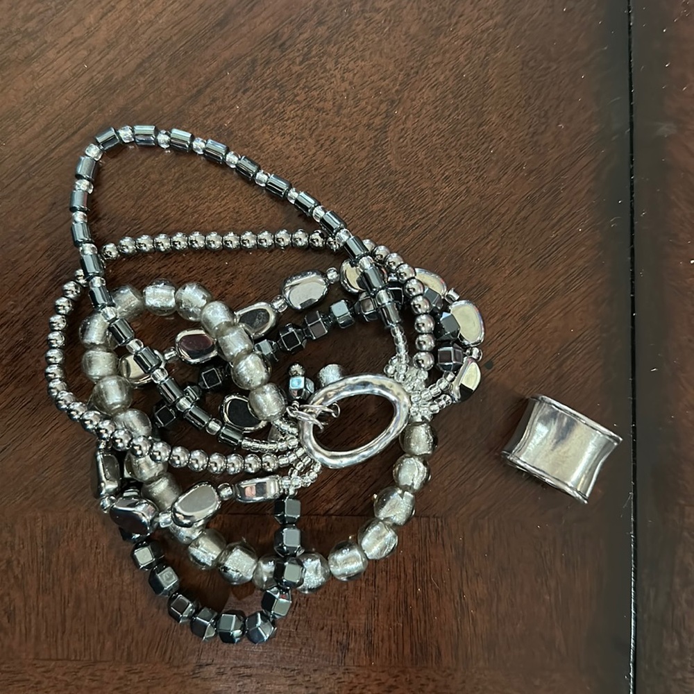 Silpada bracelet and ring bundle